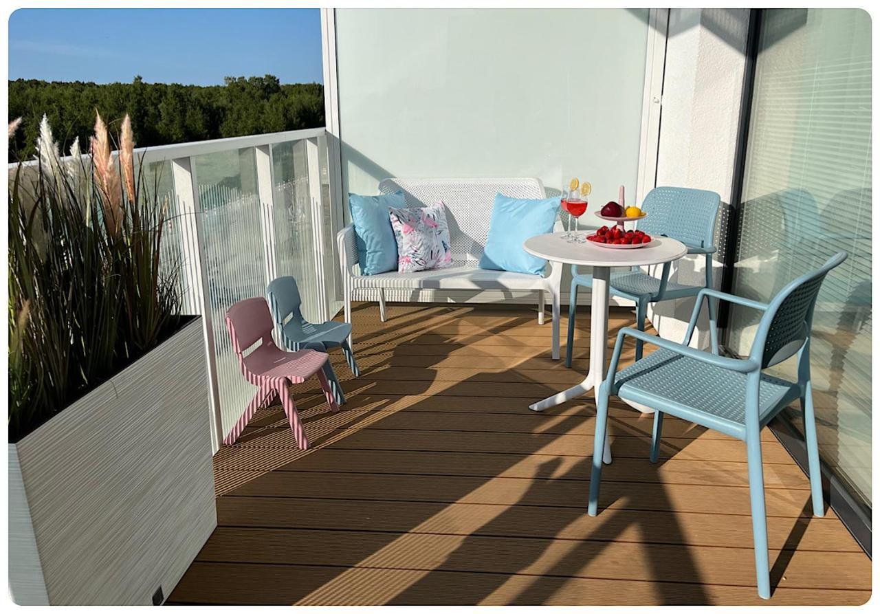 Hello Kolobrzeg Polanki Aqua Apartament Premium Exterior photo